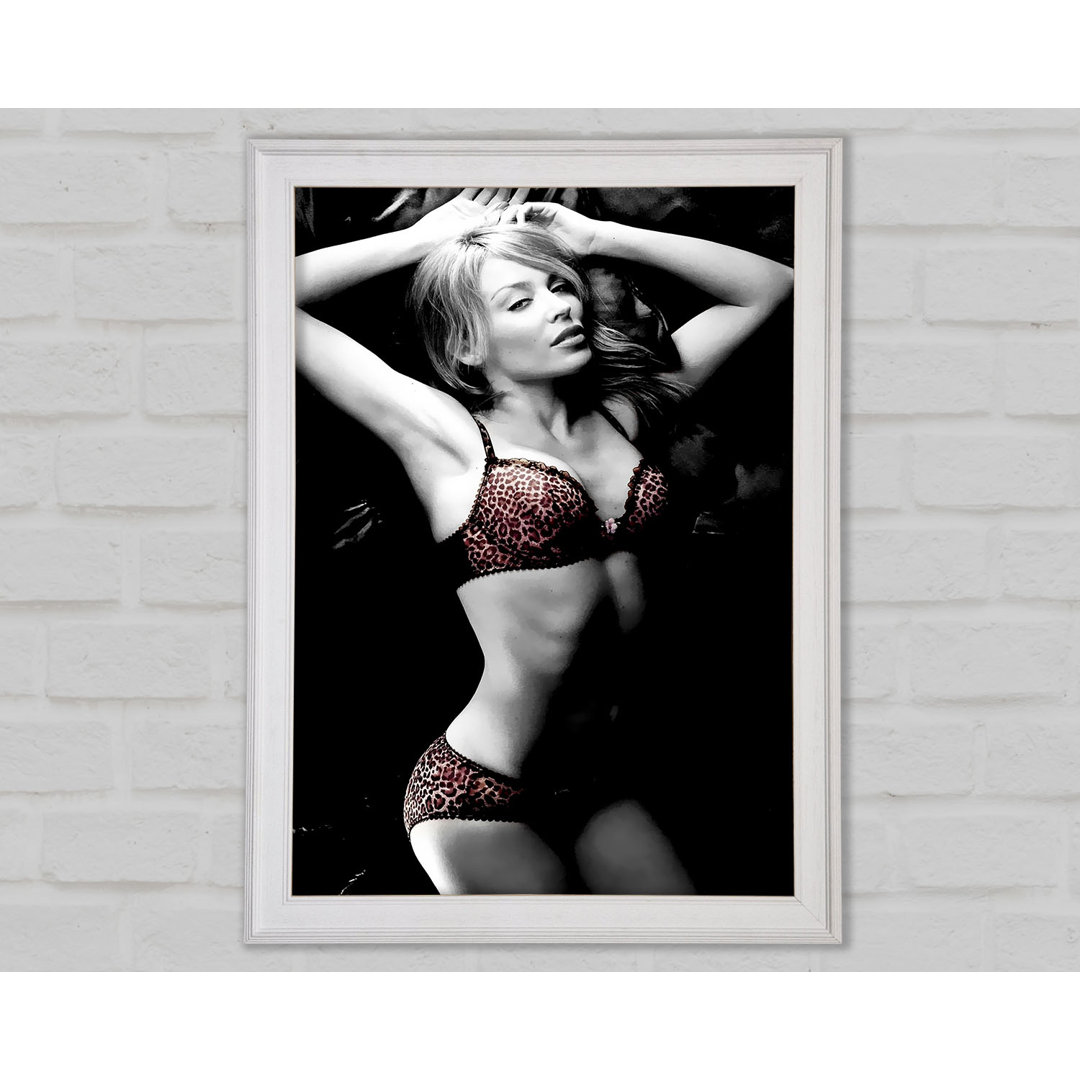 Kylie Minogue Lingerie - Einzelne Bilderrahmen Kunstdrucke