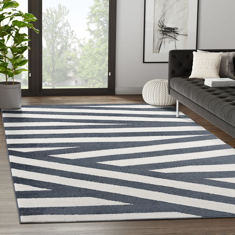 Tapis noir à grandes rayures NU160A, Rectangle 5 pi 3 po x 7 pi 6 po