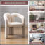 Ensemble confortable de chaises d'appoint rembourrées en velours pour divers espaces-44771697