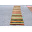 Chemin de table Kilim turc rétro en vert pour une décoration intérieure biologique et un accent de couloir
