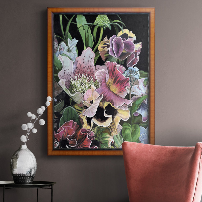 Floral Crop II, toile encadrée de qualité supérieure - prête à être accrochée, H 20 po x l 16 po