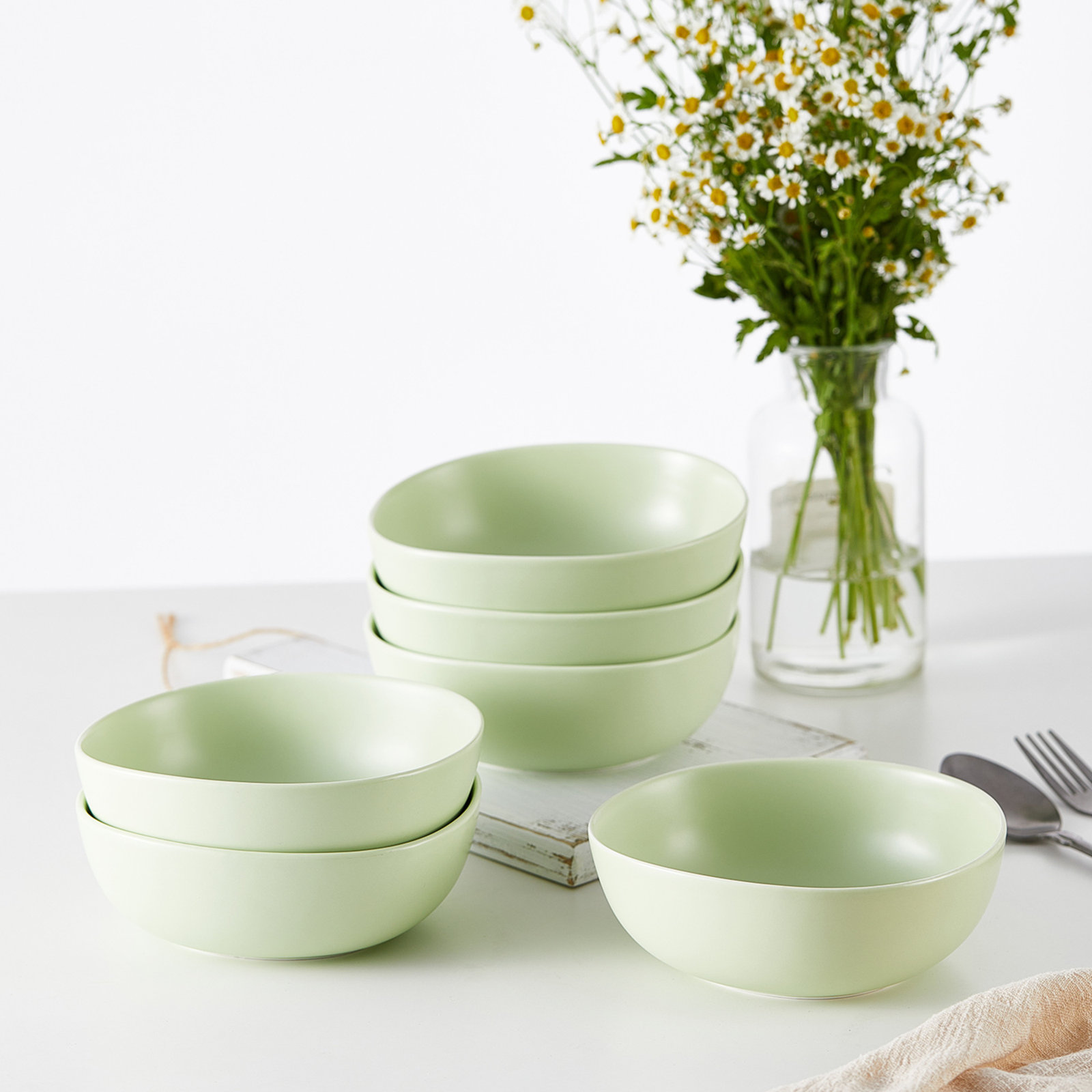 Delilah Porcelain Cereal Bowl, Lime Green
