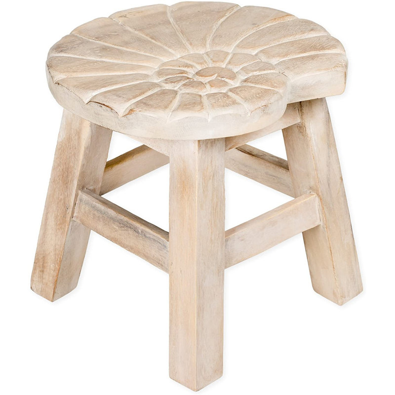 DeSoto Nautilus Shell Step Stool