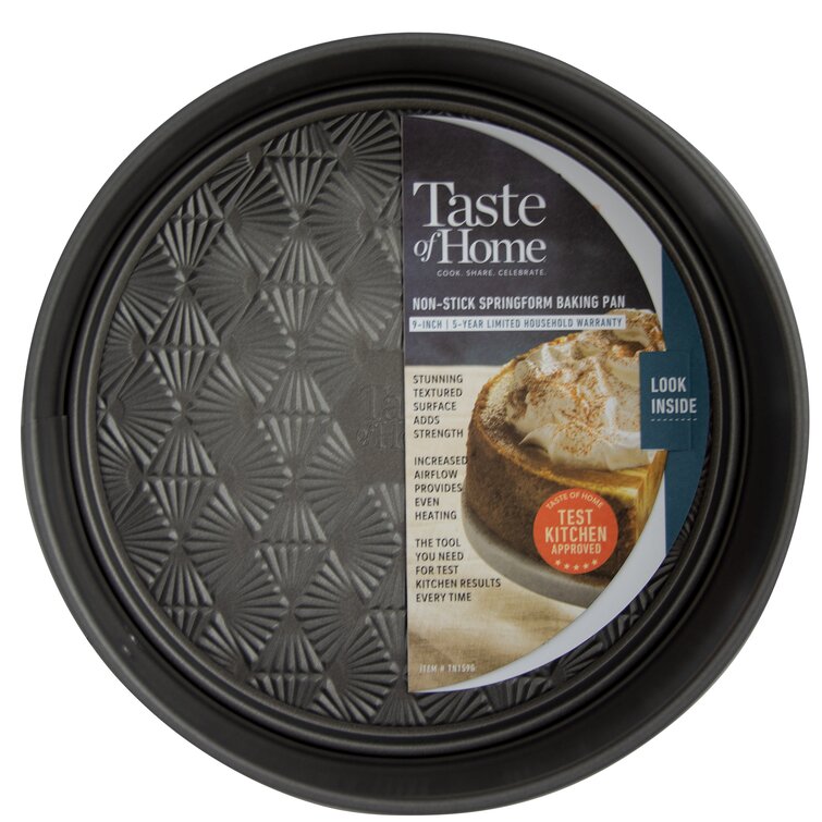 Taste of Home 9 Non Stick Metal Round Baking Pan