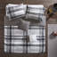 Édredon double / grand à carreaux - Literie élégante dans les tons de noir et de gris, 2 taies décoratives, coussins lavables modernes avec machine douce-127368156