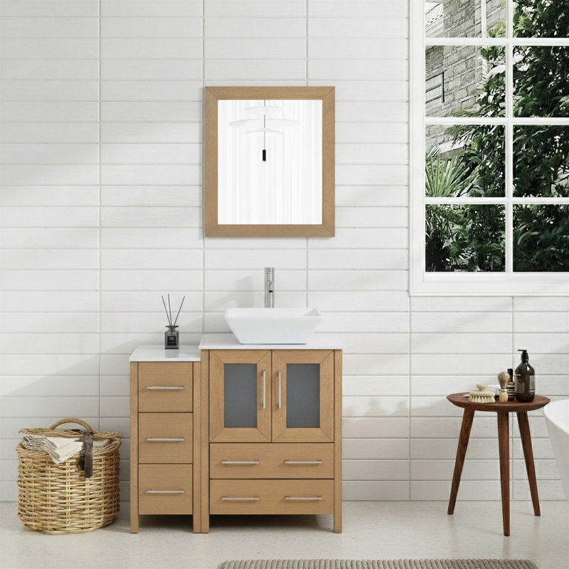 Ensemble de meuble-lavabo sur pied 36 po avec plateau en marbre et miroir assortis Ravenna, Chêne naturel
