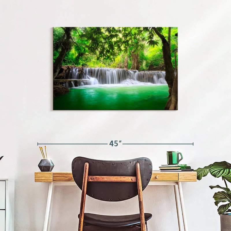 Cascade Alvord Huay Mae Khamin, H 24 po x l 36 po