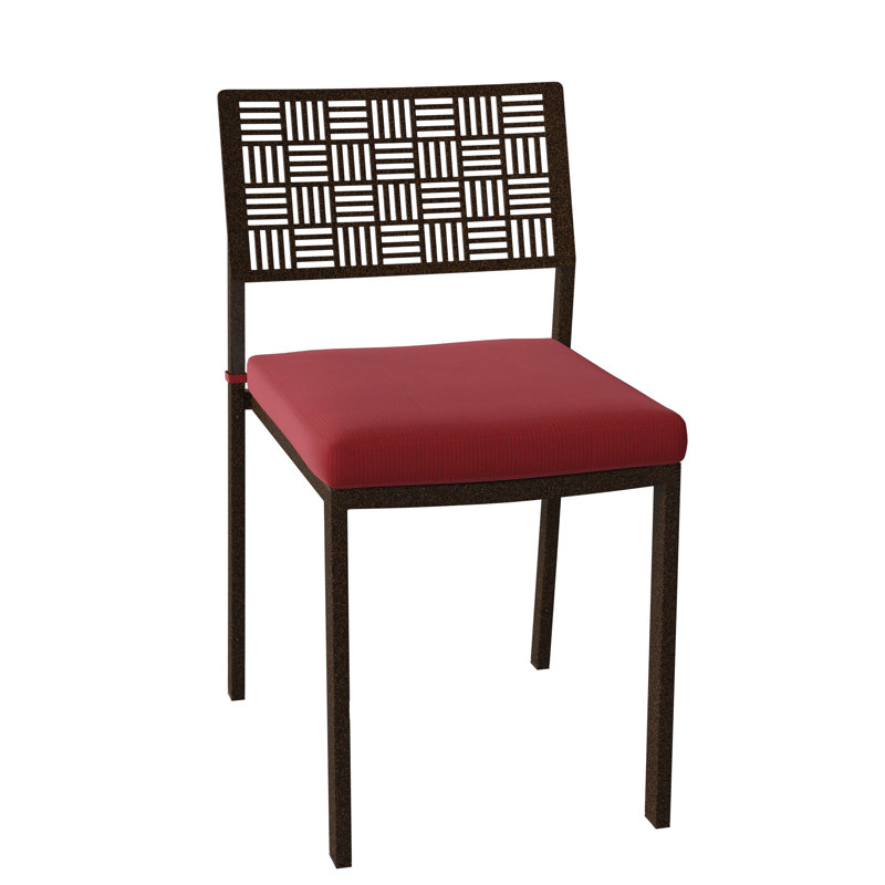 Chaise d'appoint empilable pour patio, Denver Scarlett Sunbrella®, Châtaignier brun