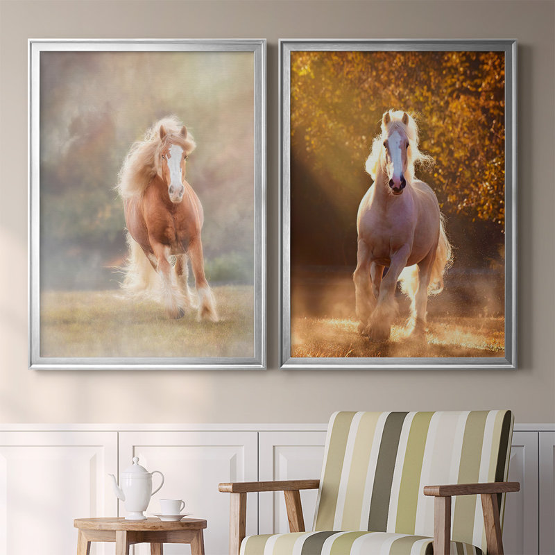 Toile encadrée de qualité supérieure Horse Motion VII - prête à être accrochée, H 30,5 po x l 45 po x P 1,25 po, Argent
