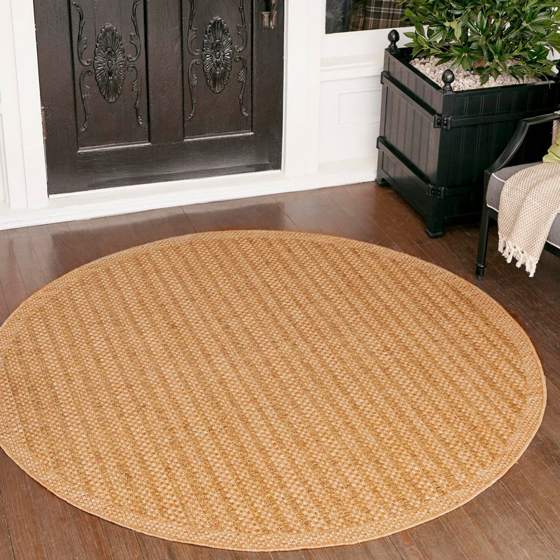 Tapis rayé brun clair intérieur / extérieur, Rond 5 pi 3 po