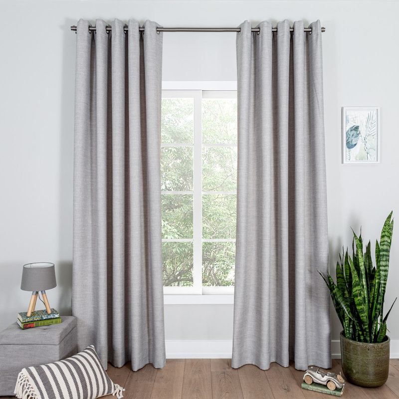 Paire de rideaux unis avec œillets, Gris clair, L 64 po x L 84 po