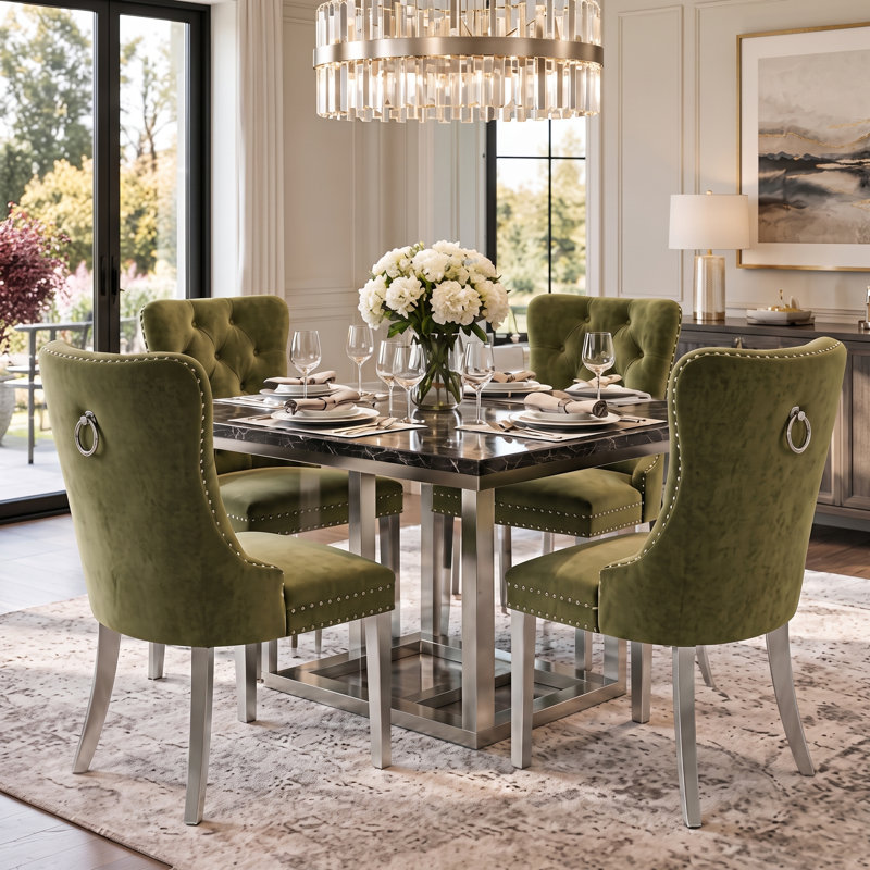 Chaise de salle à manger moderne en velours avec dossier capitonné et garniture cloutée (lot de 4)