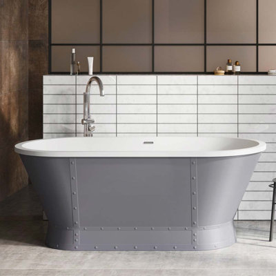 1676mm x 780mm Freestanding Soaking Acrylic Bathtub