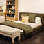 Lit plateforme tapissier Wolcott-787848587-787848589
