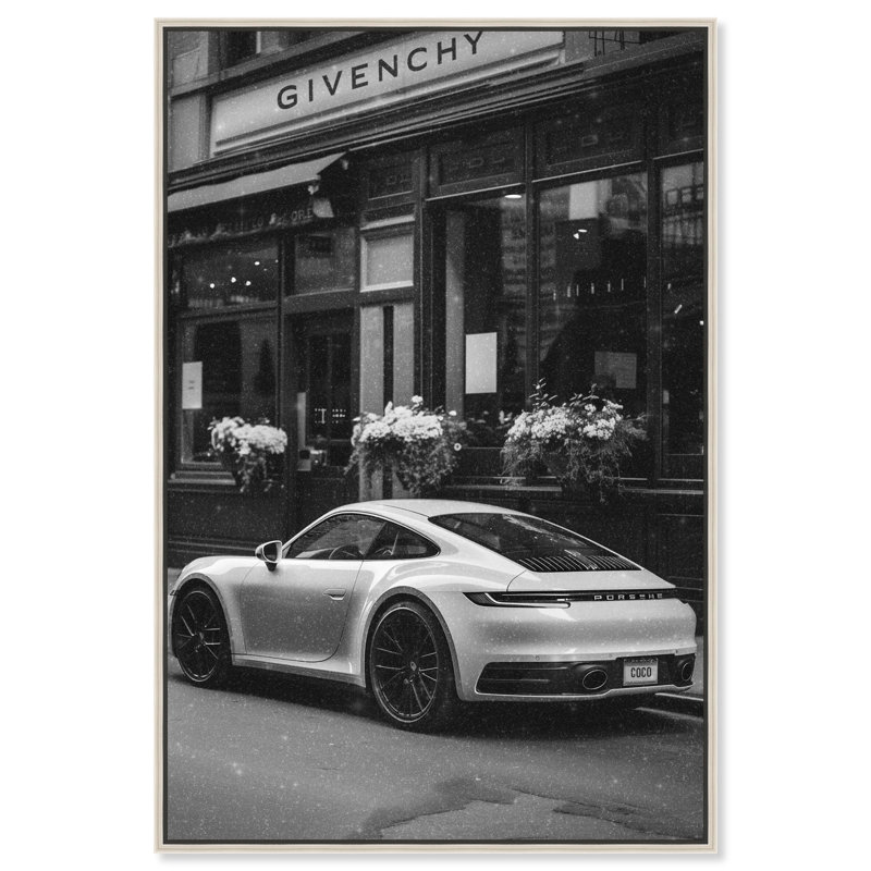 «Parked at the Store», impressions sur toile noires et blanches par Notoriart, Cadre argenté, H 16 po x l 11 po