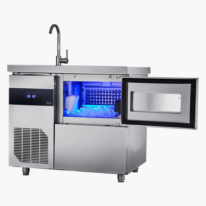 Machine à glaçons commerciale, machine à glaçons de comptoir en acier inoxydable de 132 lb / 24H avec évier, 30 lb de rangement et 70 cubes / cycle, fabrication de glaçons autonettoyante autoportante pour la cuisine du bar à la maison