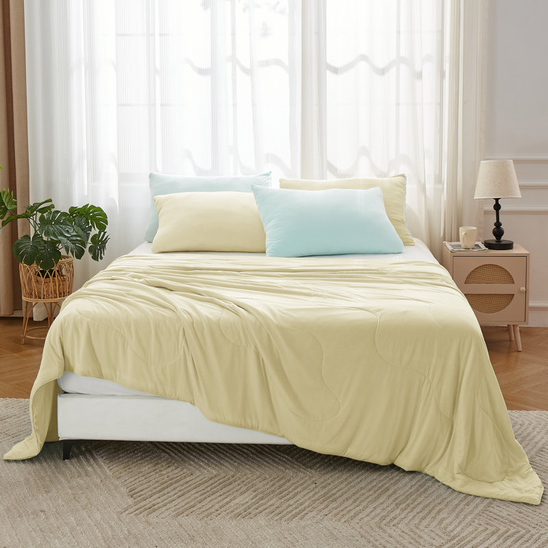 Wonderful Cooling Jersey Quilt Set, Cream, King Quilt