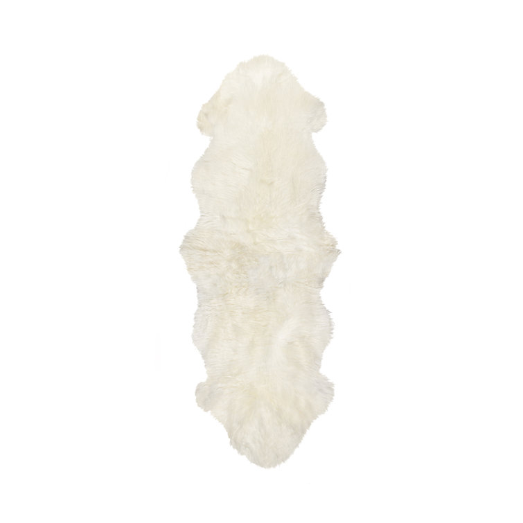 Colello Natural New Zealand Sheepskin Area Rug