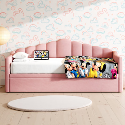 Twin Upholstered Daybed with Pop-Up Trundle, USB & Type-C Charging Ports, Side Pockets & Velvet Curved Back by Mercer41