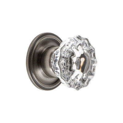 Versailles 1 3/8" Diameter Round Knob