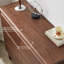 Armoire d'appoint en noyer massif