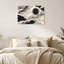 Toile abstraite noire et blanche avec lignes tourbillonnantes et étoiles-2094006945