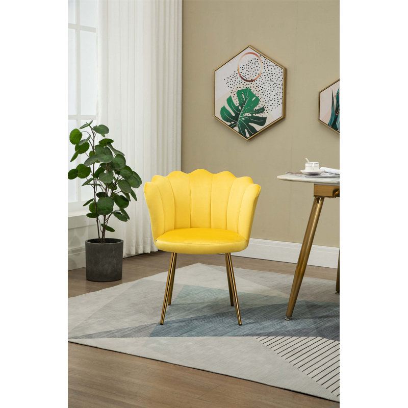Fauteuil demi-tonneau de 22,8 po Marjeanne, Polyester moutarde