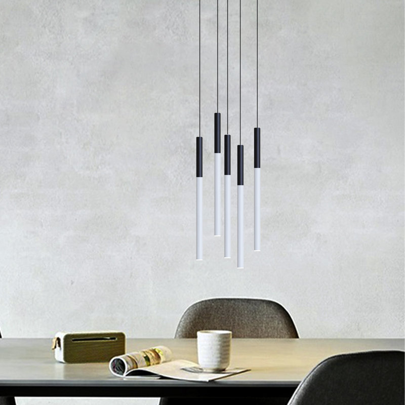 Baileyton 5 - Light Cluster Pendant, Black/White