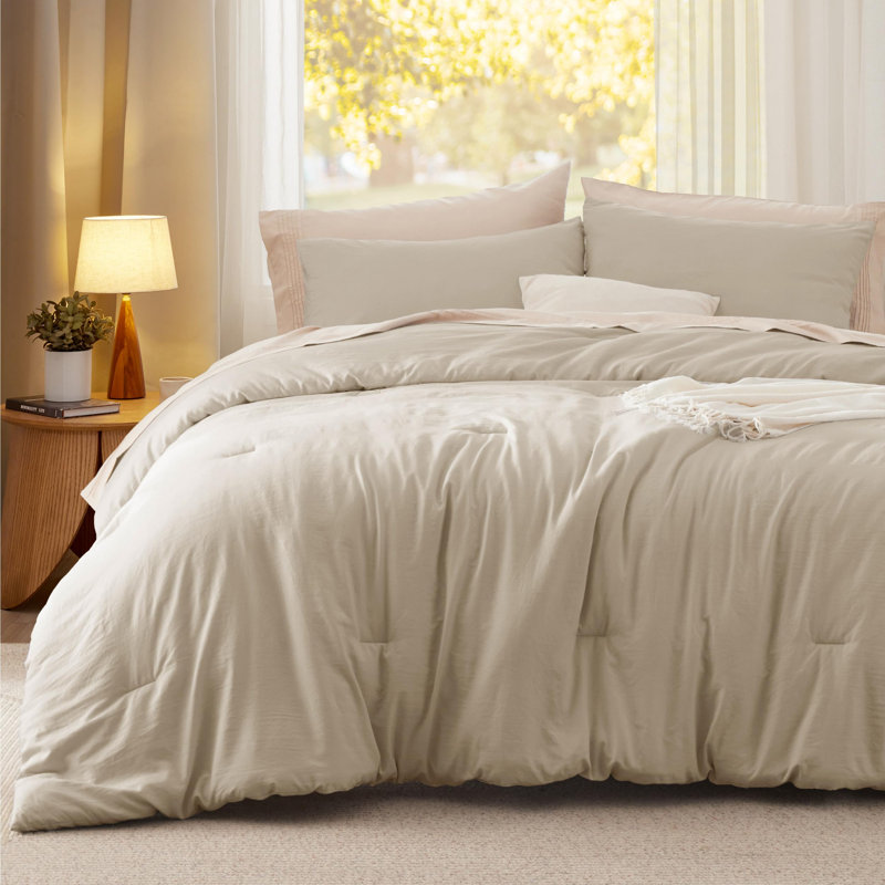 Bedsure Reversible Prewashed Comforter Set, King Comforter + 2 Standard Pillowcases, Sand