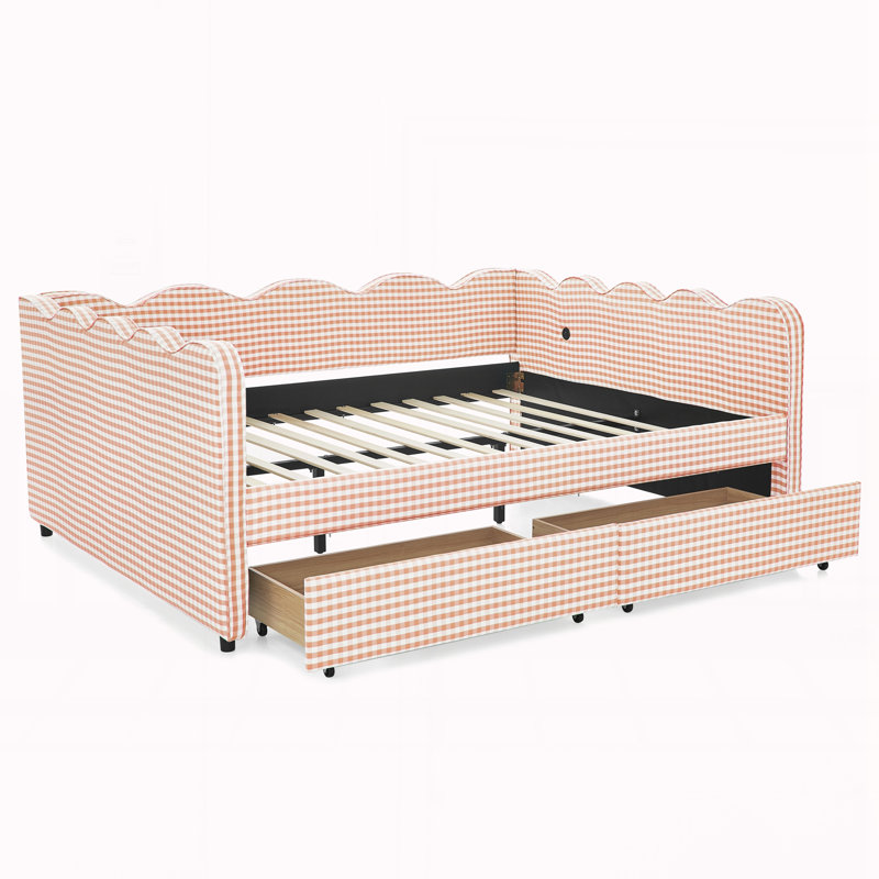 Queen Size Cozy Gingham Daybed, Pink