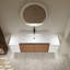 Meuble-lavabo mural avec lavabo en résine, deux tablettes de rangement et portes à fermeture en douceur-130603180