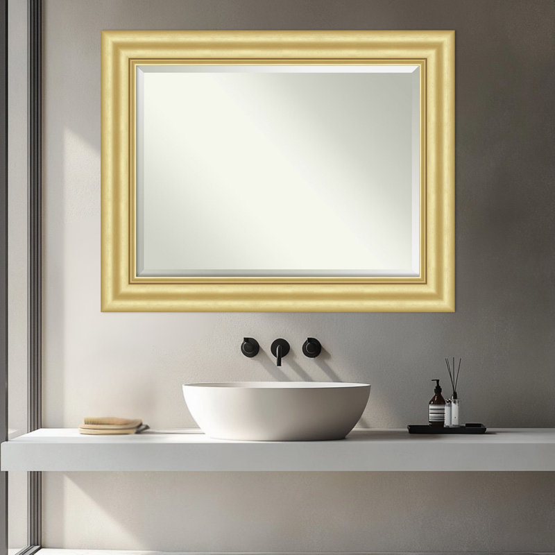 Miroir de salle de bain mural Sophia, 29,5 po x 23,5 po, Doré