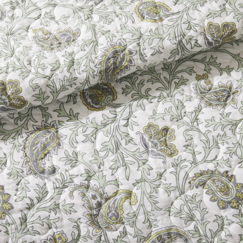 Courtepointe Sage 6 avec coussins pour lit très grand / très grand, King Quilt + 5 Additional Pieces