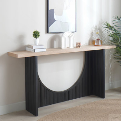 Console moderne minimaliste avec base en arche noire et plateau en bois naturel, console en bois de 66 po