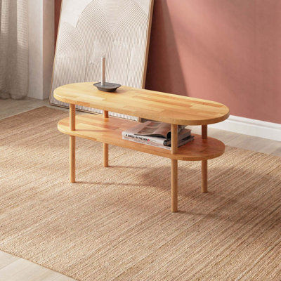 Table basse ovale en bois massif avec tablette - Rangement élégant et peu encombrant
