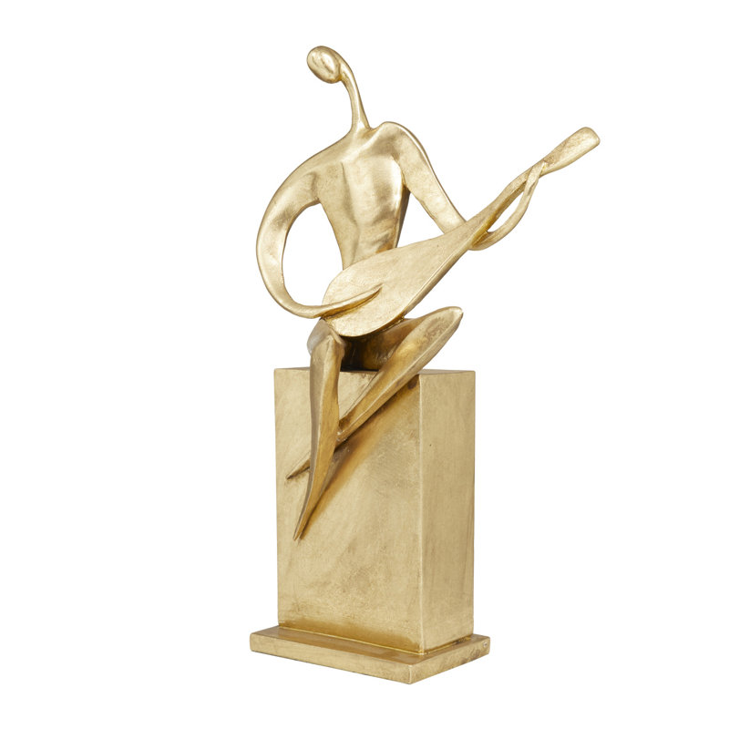 Amauli Musician Statue