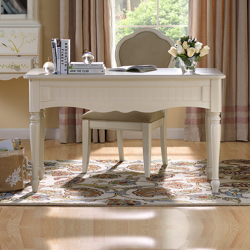 Bureau de style pastoral européen