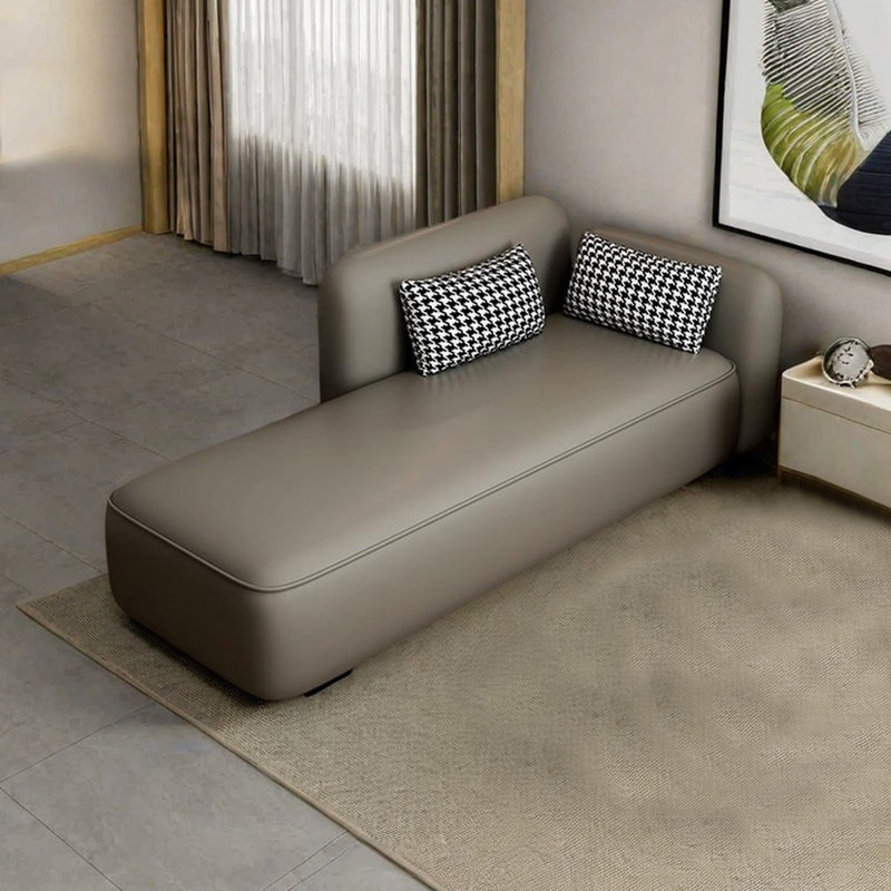 Dolohov, Gris, Orienté à droite