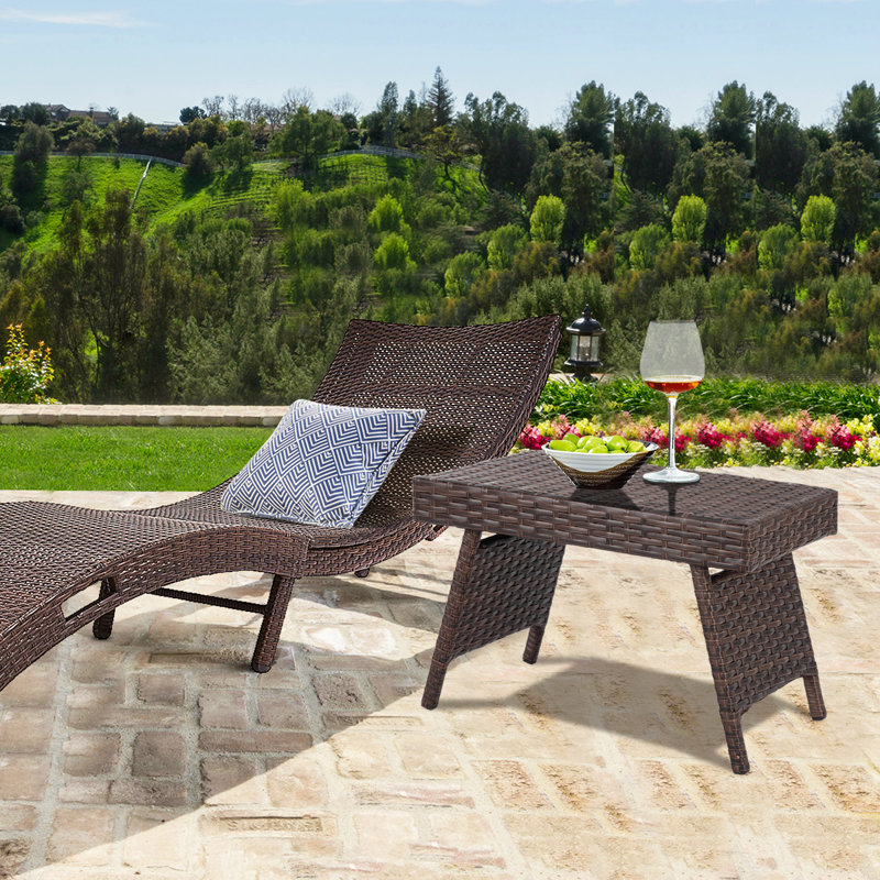 Table basse pliante en rotin Hielm
