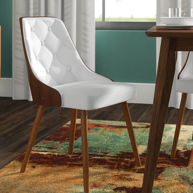 Chaise d'appoint rembourrée et capitonnée Amundi, Simili cuir blanc