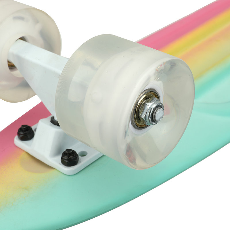 Scooter de planche à roulettes avec roues d'éclairage