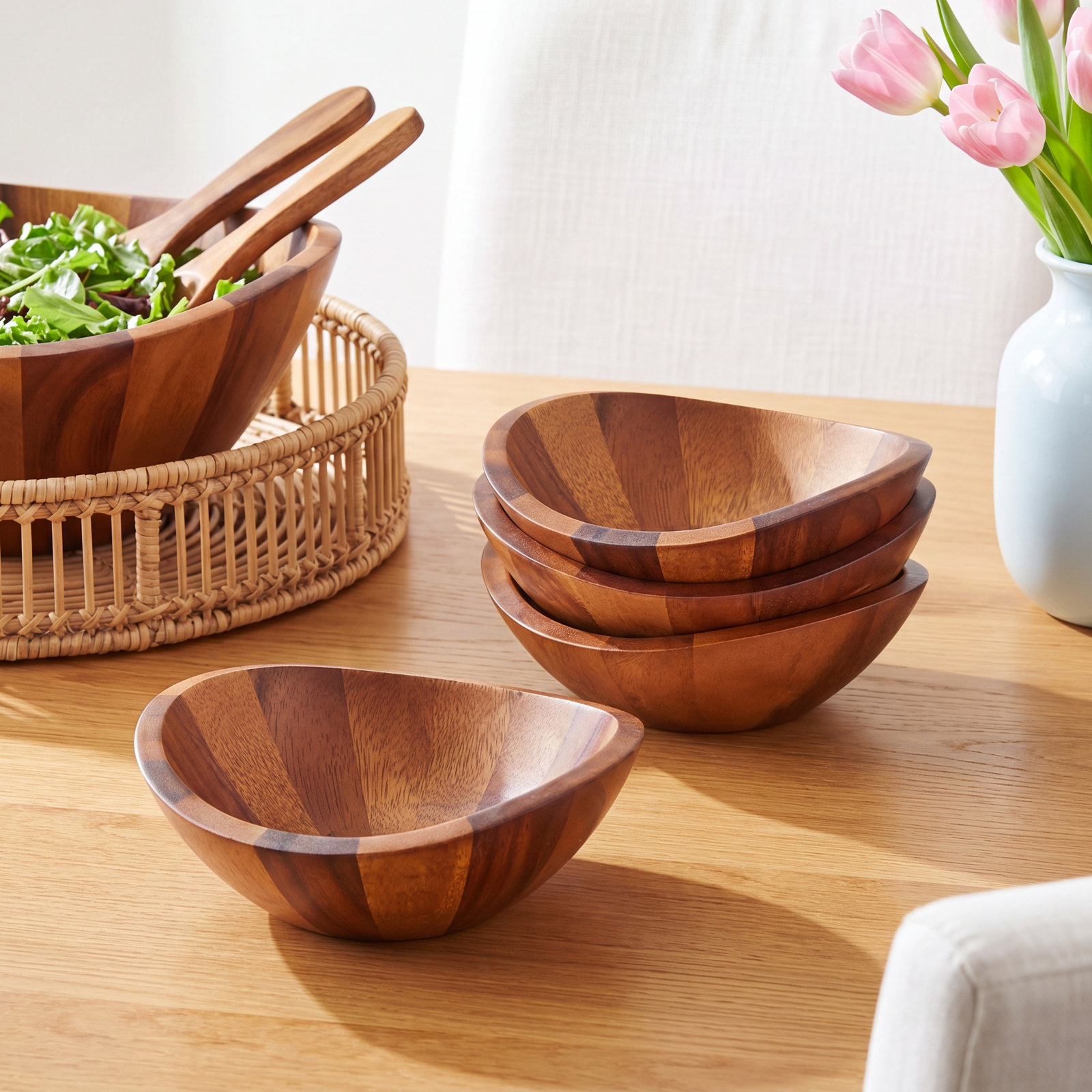Braid Salad Bowl
