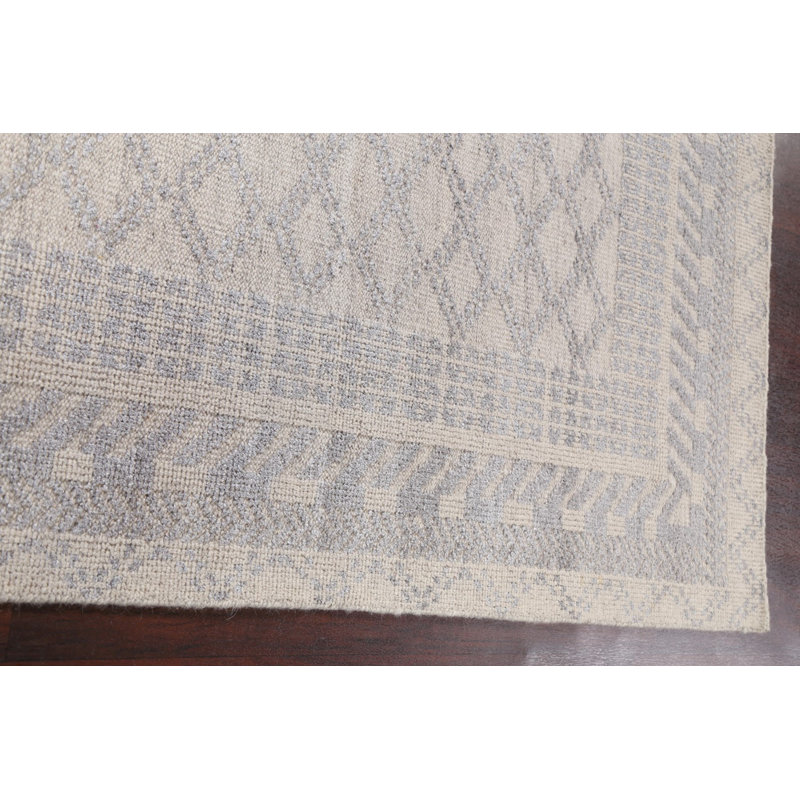Lynea One-of-a-Kind 5'1'' X 8'1'' New Age Wool Area Rug in