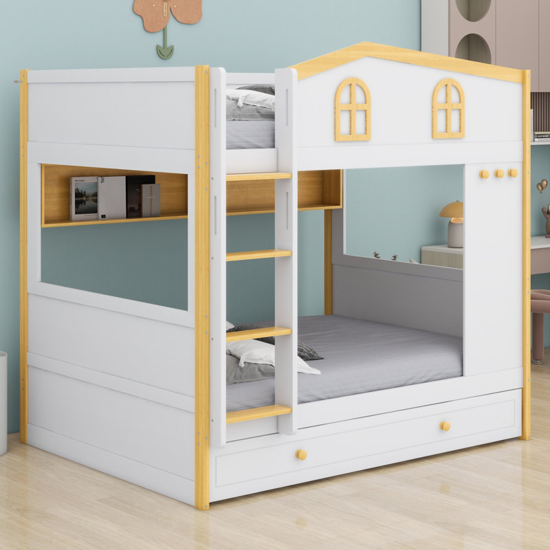 Lit superposé robuste avec barrière de sécurité de style maison, tablettes de rangement et lit gigogne supplémentaire