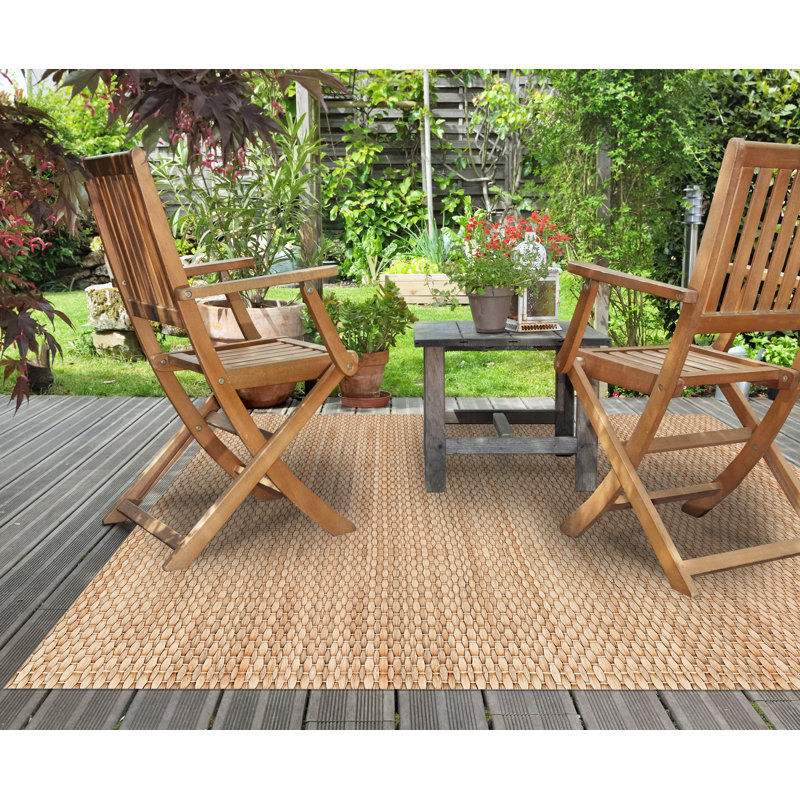 Yuliana Vinyl Machine Printed Area Rug, Rectangle 140 x 200cm