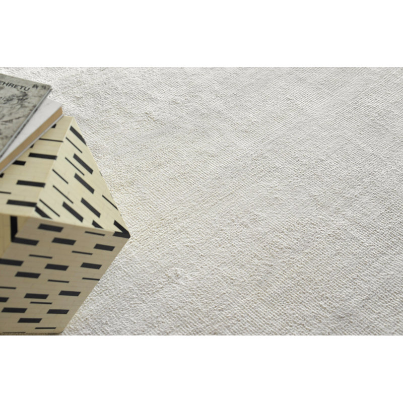 Plush Area Rug in White, Rectangle 8' x 10'