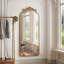 Miroir arqué 58 po x 24 po avec applique rétro sculptée-117805384
