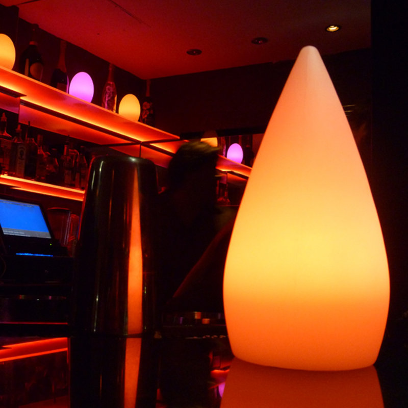 Lampe de table d'extérieur à DEL Droppia - Artkalia Mooreland, H 12 po x l 6 po x P 6 po