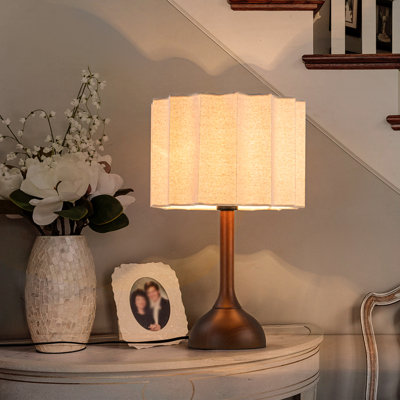 Lampe de table moderne en bois massif avec abat-jour en lin Avicia