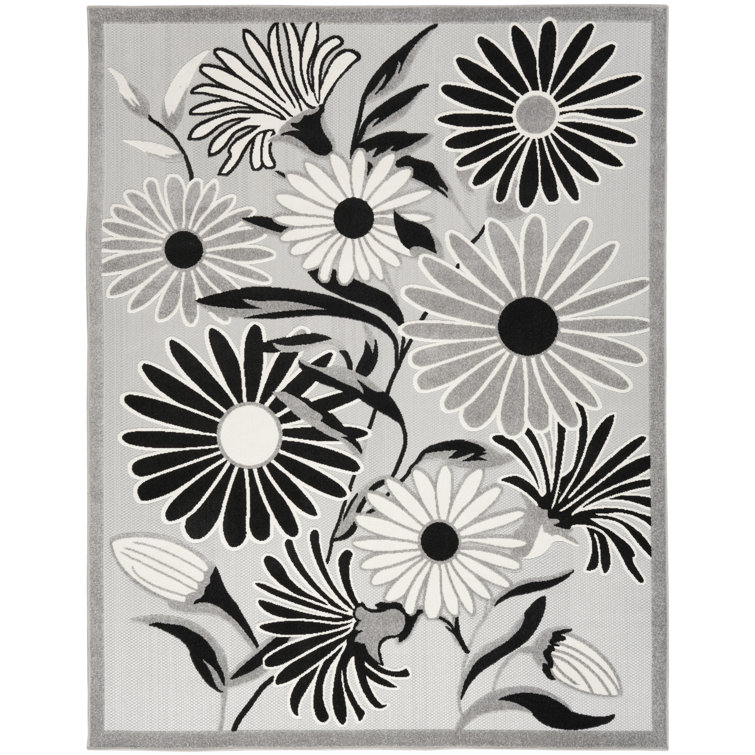 Ameleah Floral Indoor / Outdoor Rug